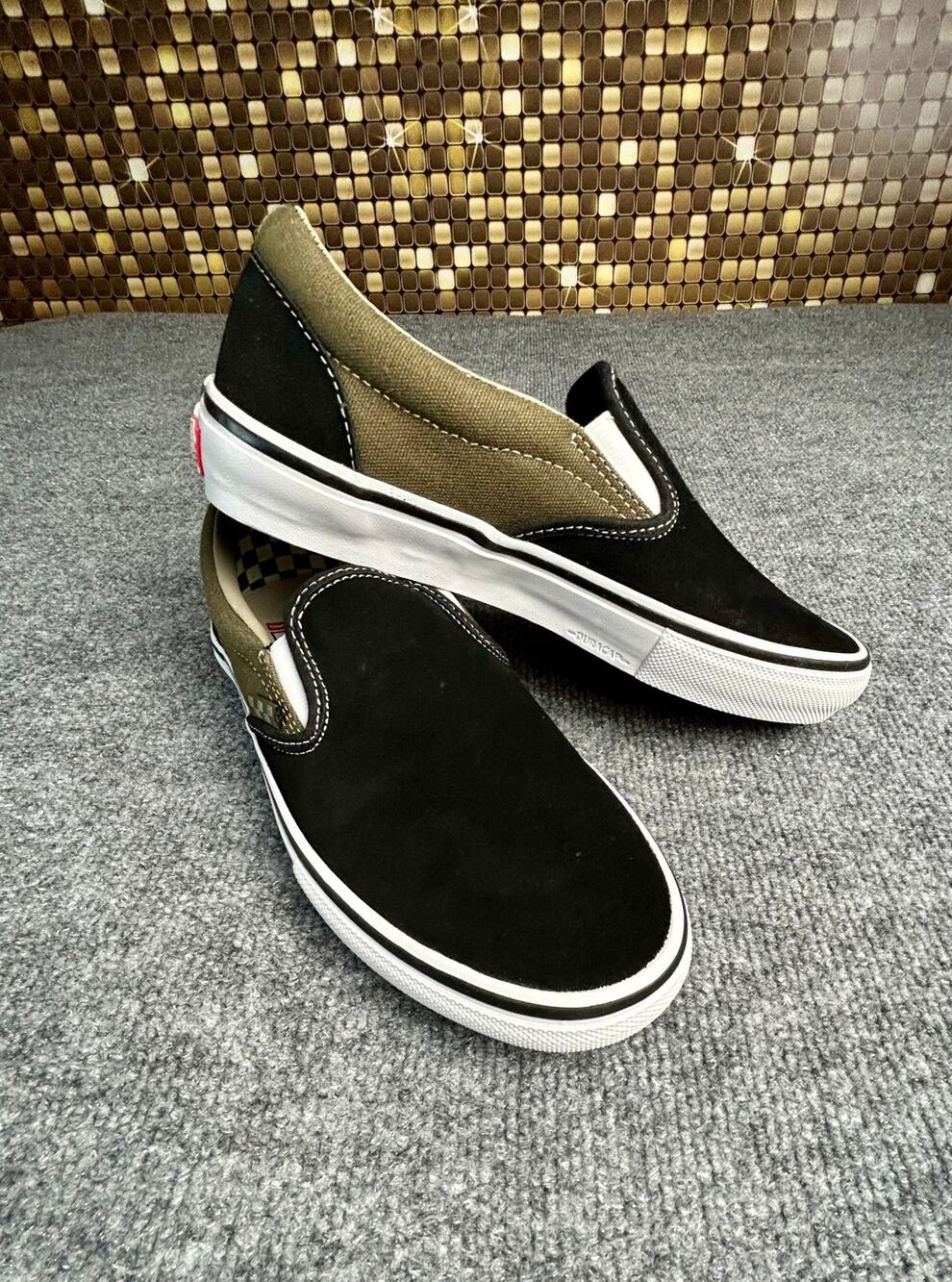 Van's Classic Slip-On Black Olive Canvas Skate Shoes Men's Size 7